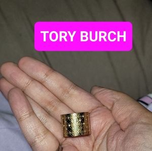 NEW WITHOUT TAGS Tory Burch Ring